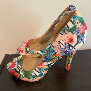 Mix No. 6 Floral Heel